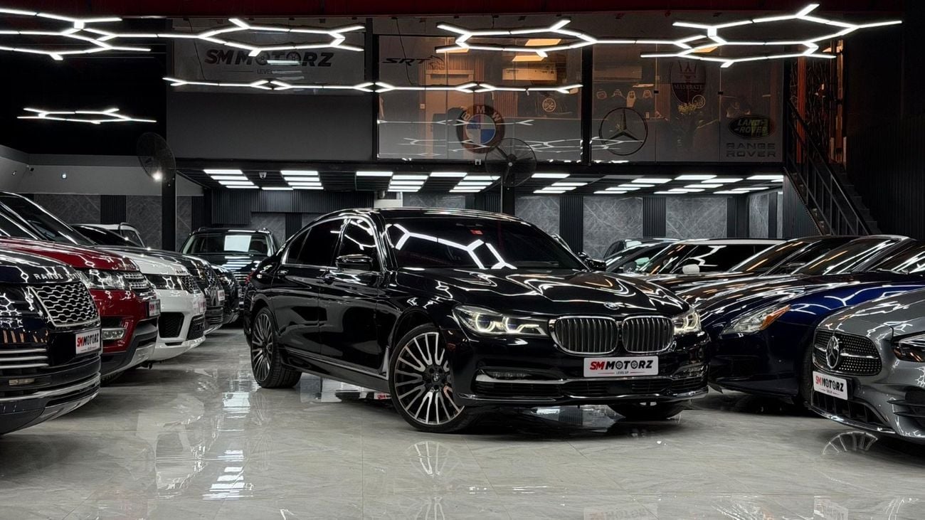 BMW 750Li xDrive 4.4L (523 HP)