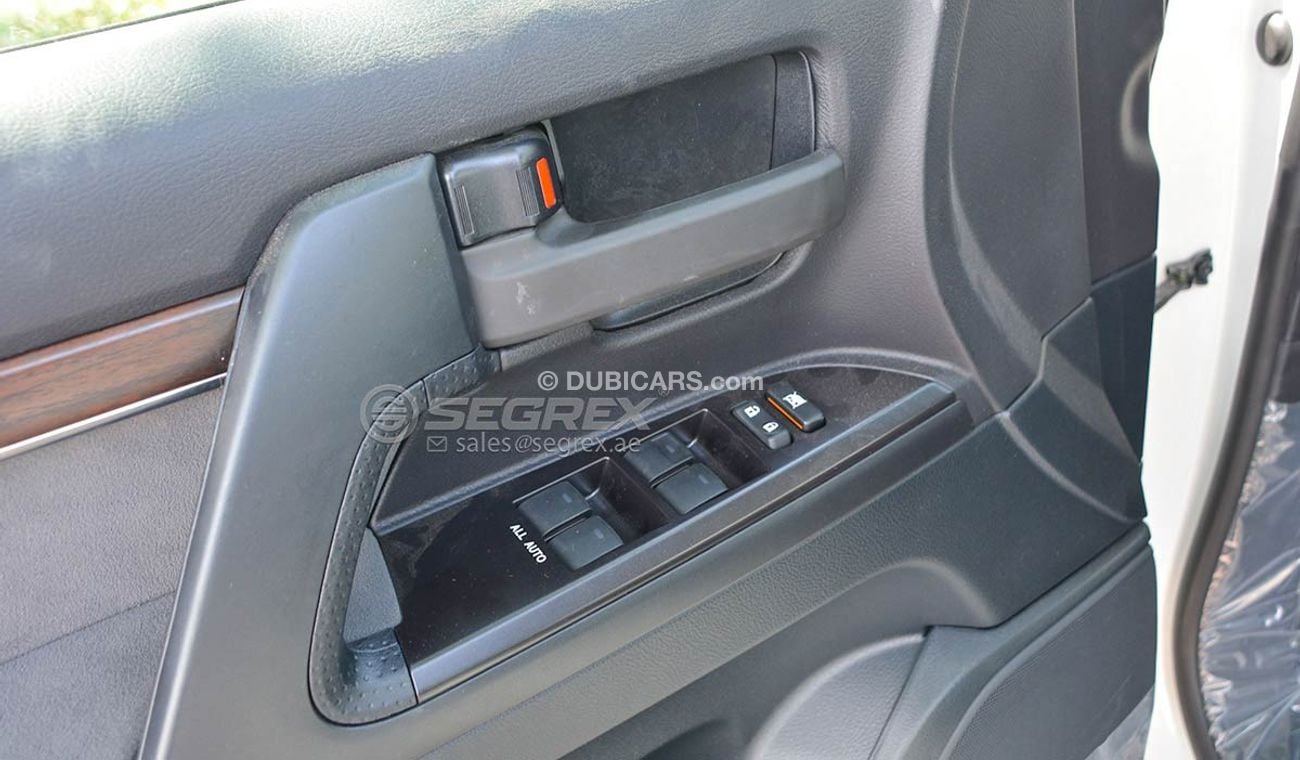 Toyota Land Cruiser LC200 GXR 4.5 V8 DIESEL MODEL 2020 FOR EXPORT