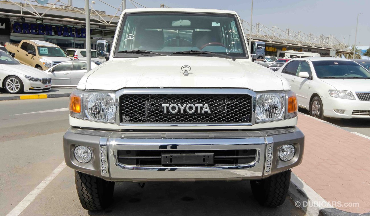 Toyota Land Cruiser Pick Up