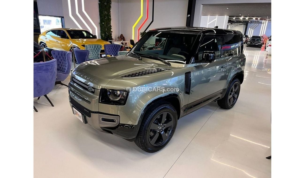 Land Rover Defender Defender 90 X-Dynamic P300 /V4 / 2023 /3 Year warranty and service contract