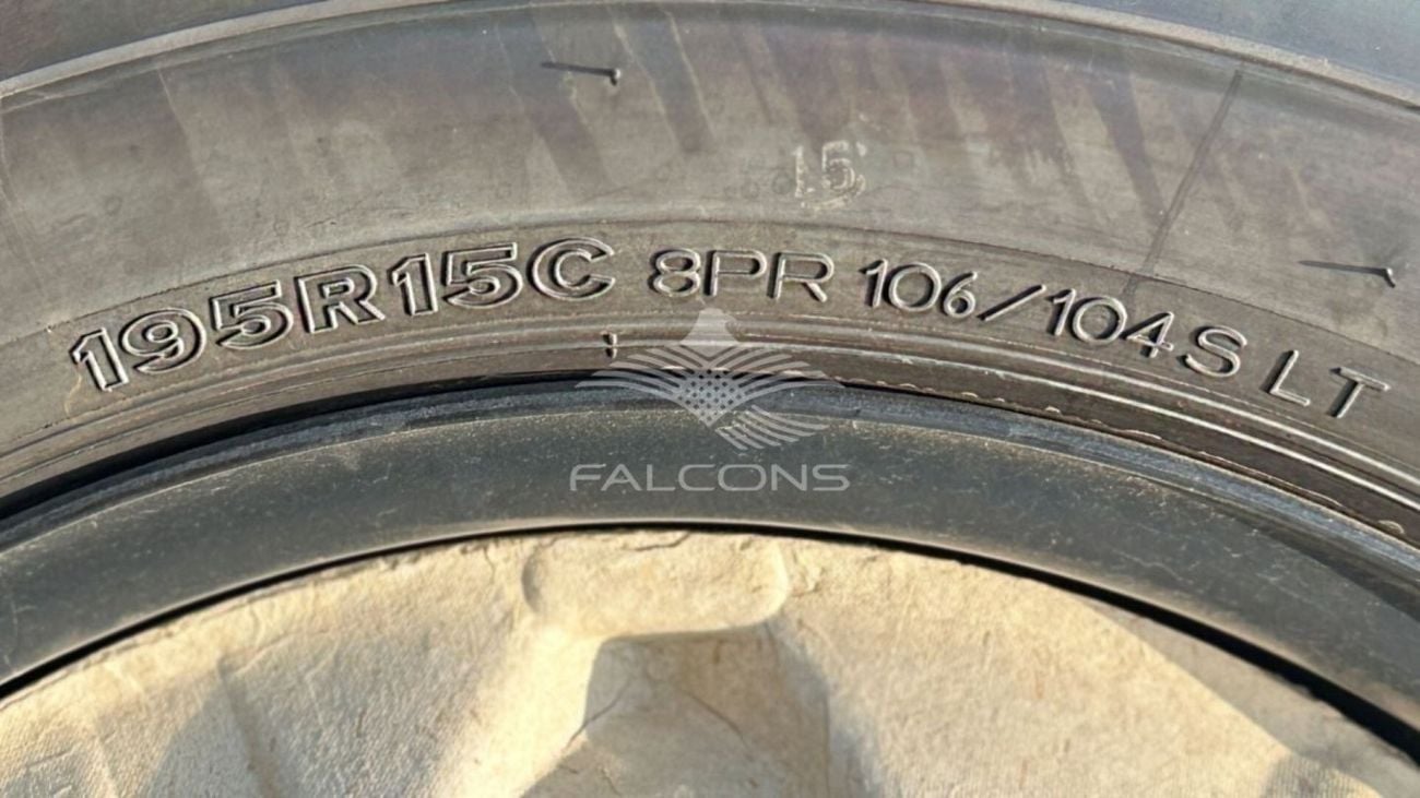 تويوتا هاياس Toyota/HIACE PETROL/ 2.7L BUS HIGH ROOF 16 SEATS MT