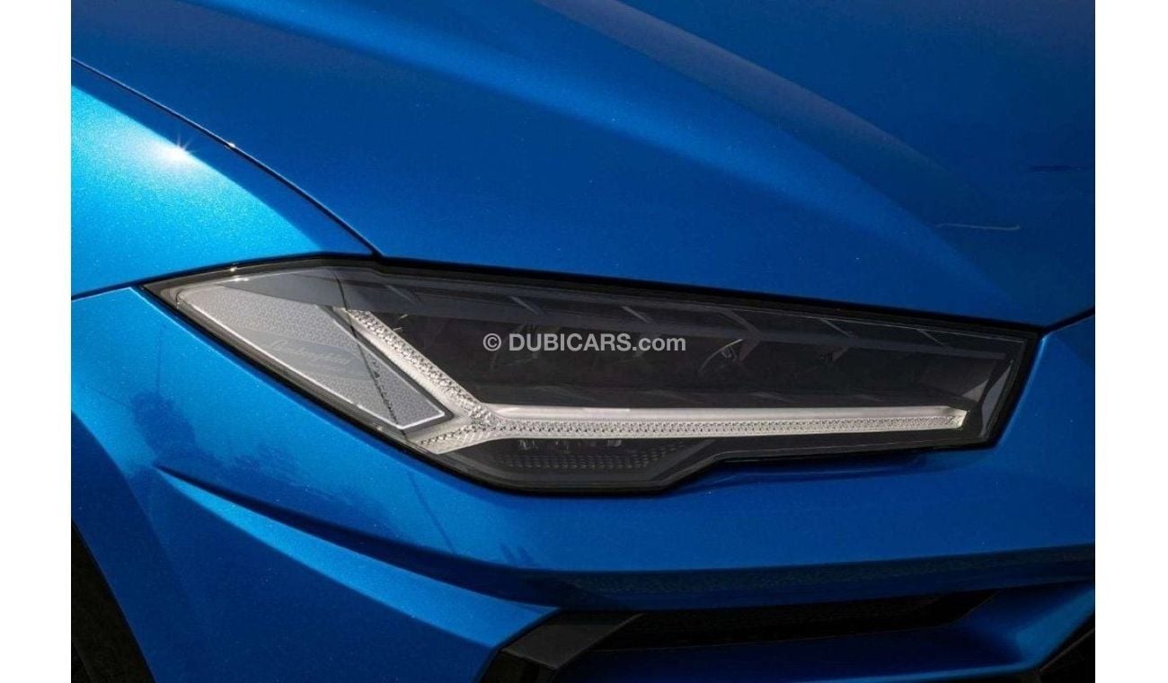 Lamborghini Urus 2023 Lamborghini Urus Turbocharged 4.0-litre V8