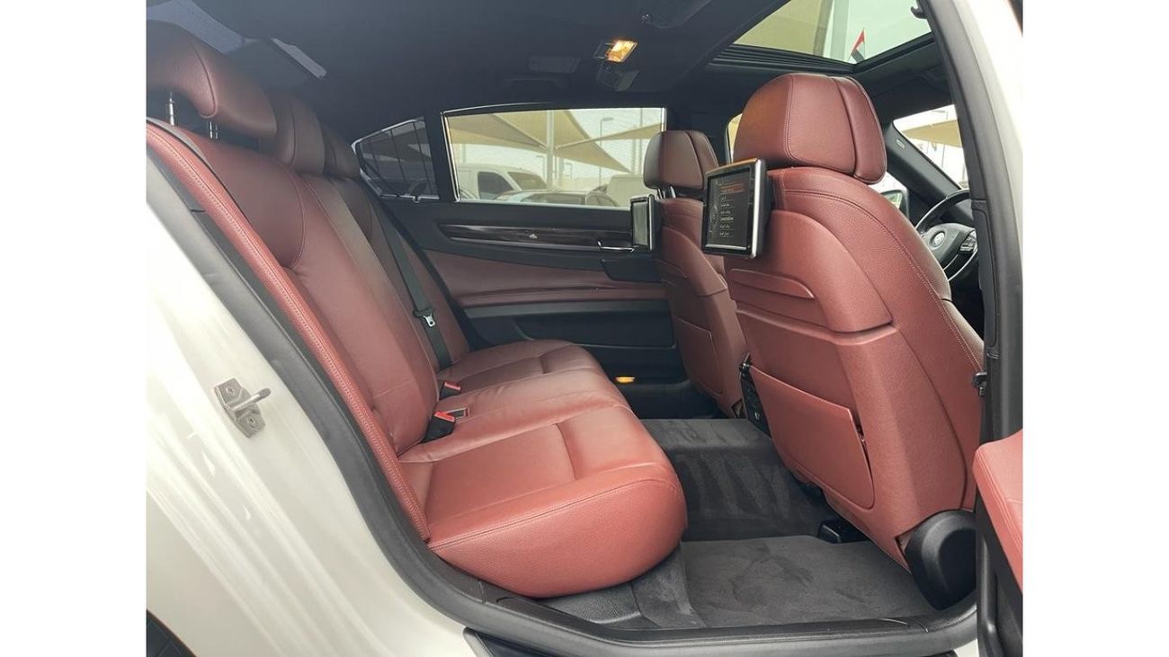 BMW 750Li Exclusive BMW 750 Li_TWIN POWER TERBO_Gcc_2013_Excellent_Condition _Full option