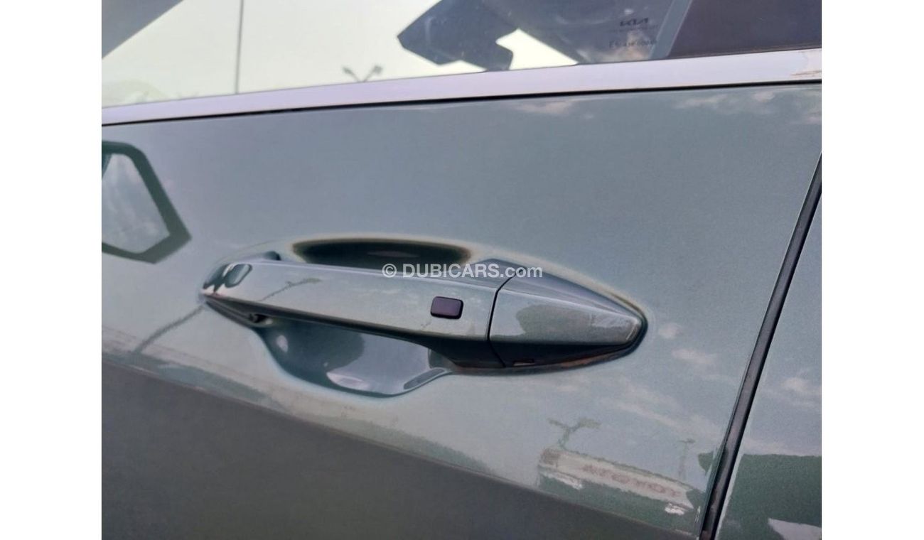 Kia Sportage for Local Use ((HIGH Line)) Turbo 1.6l petrol FWD 2022  Green color , Heated  seats ,Electric tailga