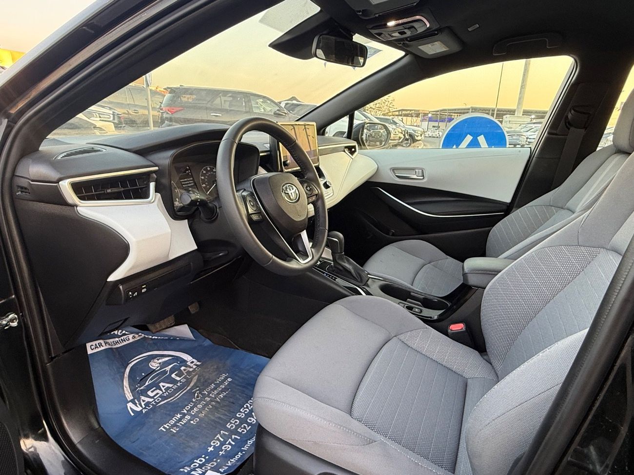 تويوتا كورولا SE+ 2.0L