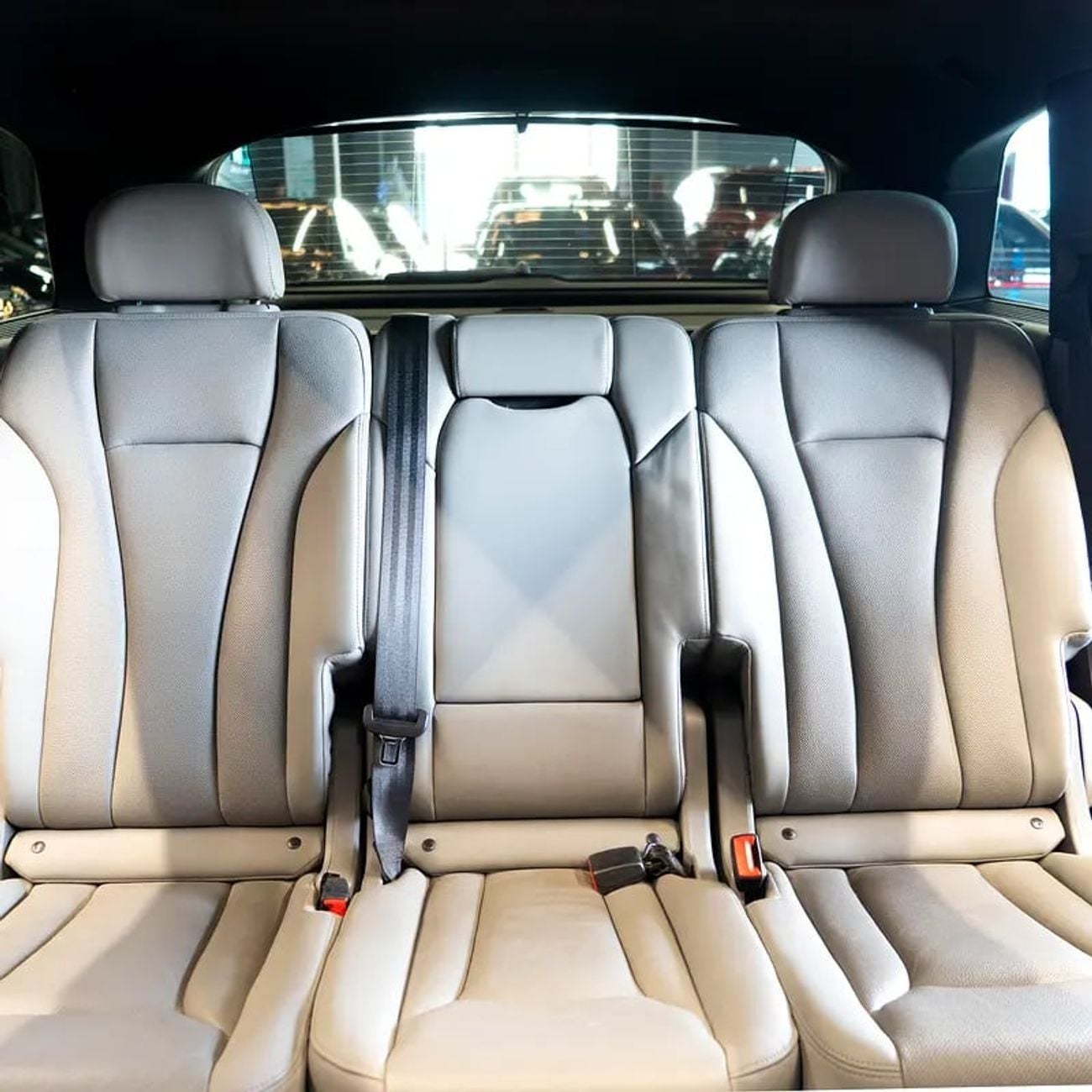 Audi Q7 55 TFSI quattro S-Line 3.0L AED 3,065 P.M • 0% Downpayment • Audi Q7 55TFSI S-Line • Agency Warranty