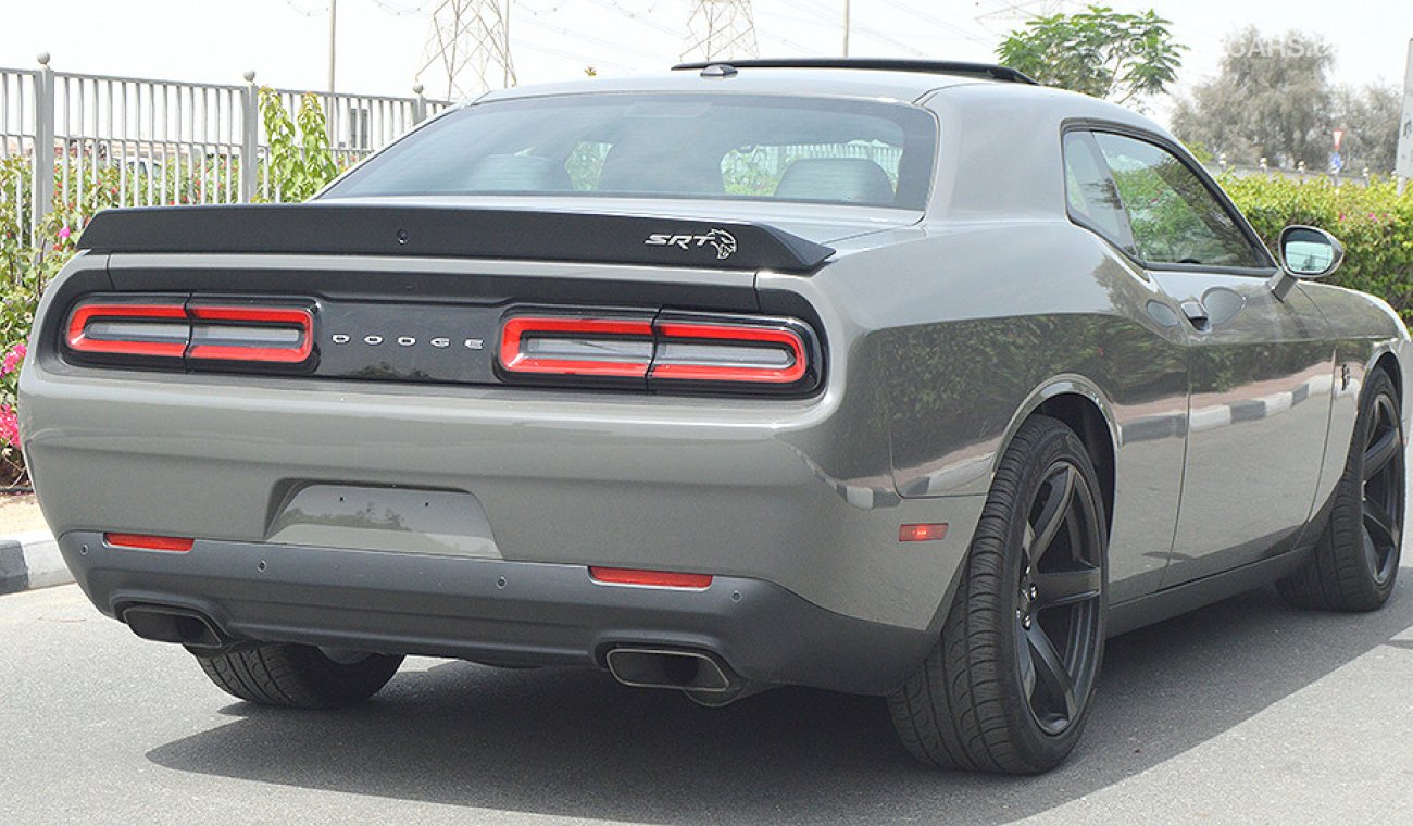 Dodge Challenger Hellcat SRT, 6.2L, V8 HEMI, 0km, GCC Specs with 3Yrs or 100K km Warranty