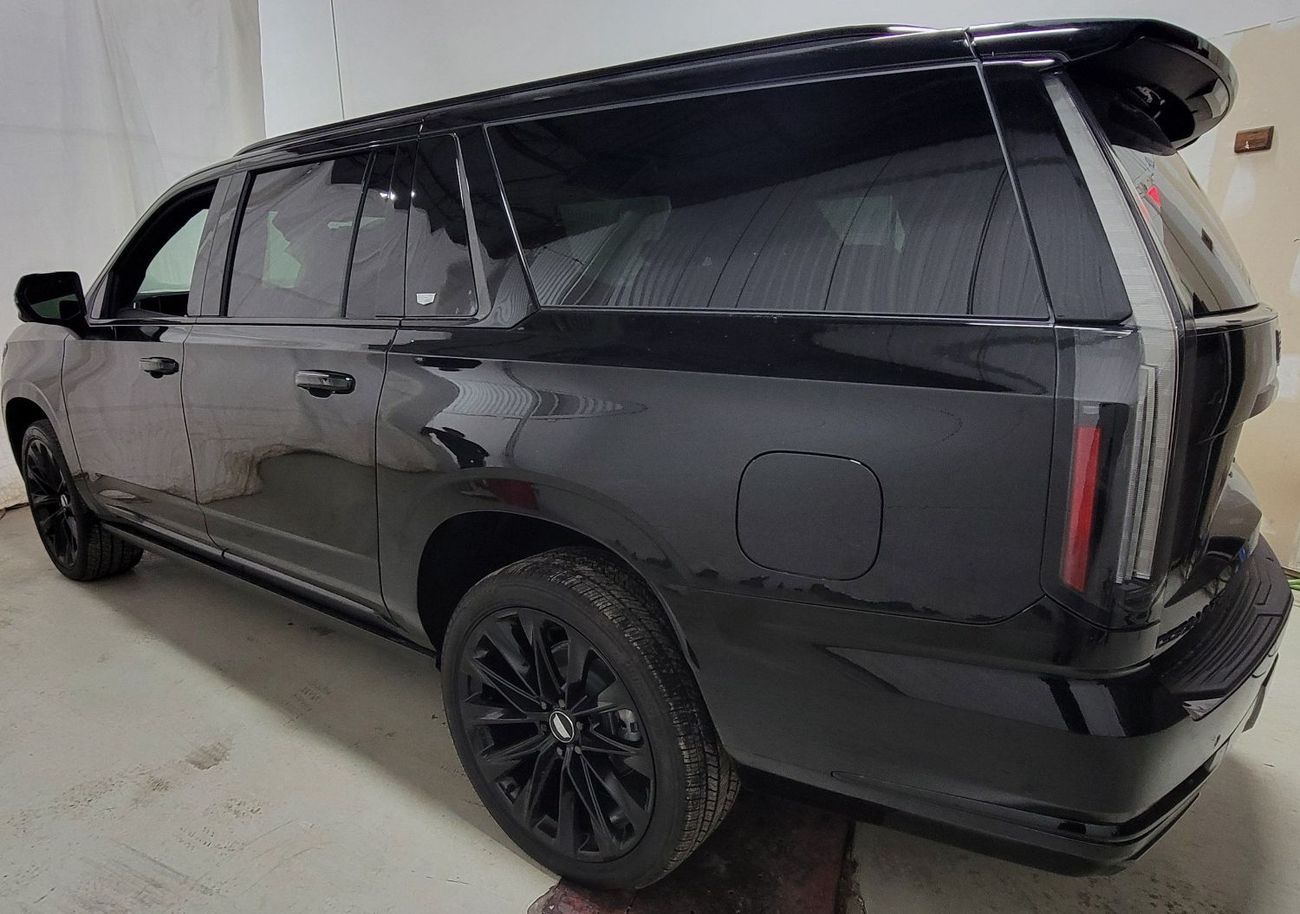 Cadillac Escalade Escalade ESV Sport Platinum ONYX Pkg | Fridge