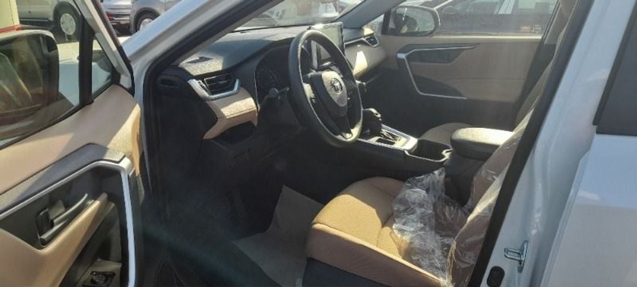 تويوتا راف ٤ Toyota RAV4 Active 4x2 Petrol 2.0L