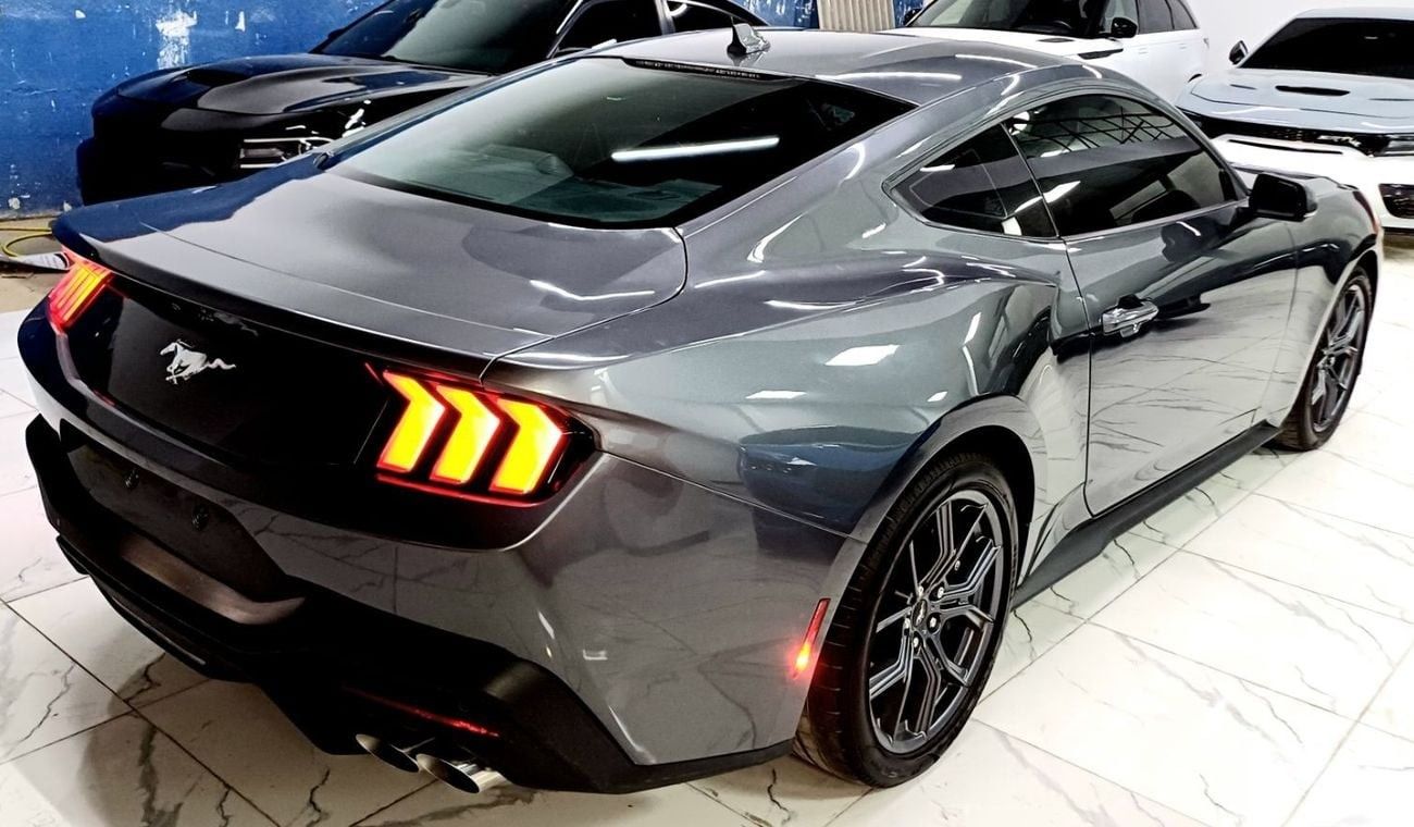 Ford Mustang EcoBoost 2.3L Coupe A/T