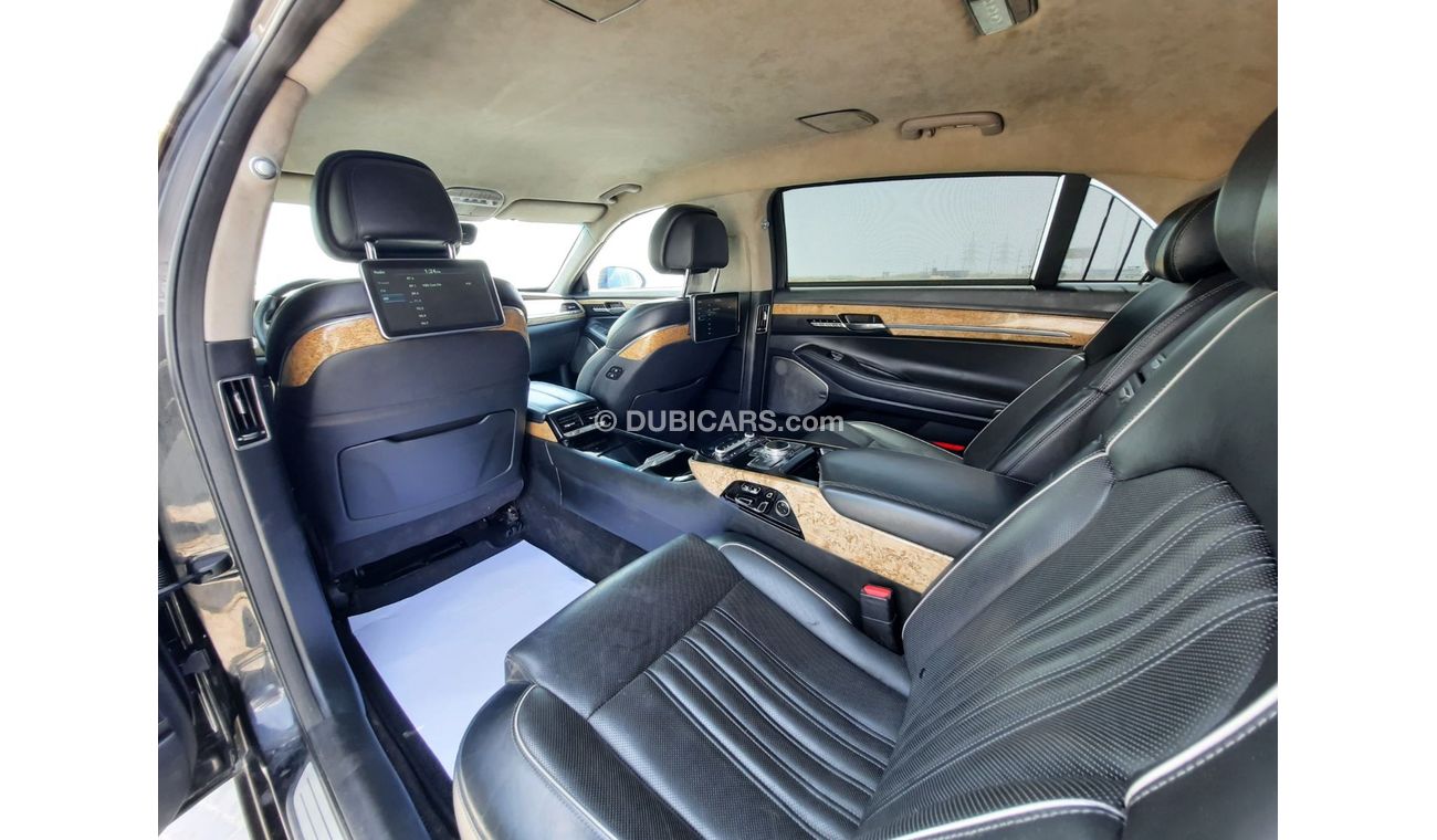 Genesis G90 Limousine Genesis eq900L 2017 full option