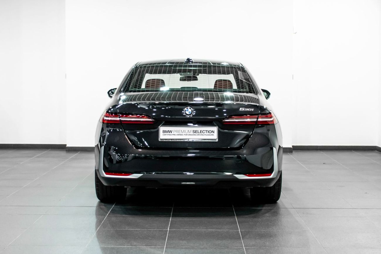 بي أم دبليو 530i