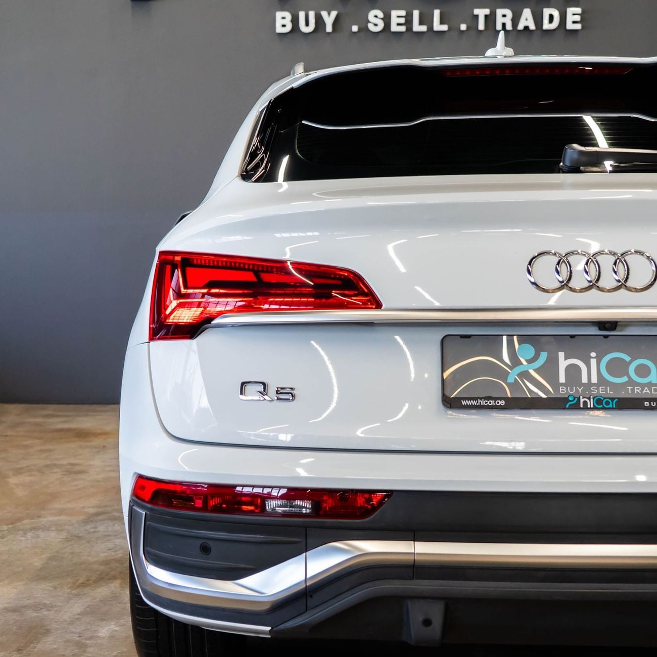 Audi Q5 AED 2,490 P.M • 0% Downpayment • Audi Q5 Coupe 45TFSI S Line • 1 Year Warranty
