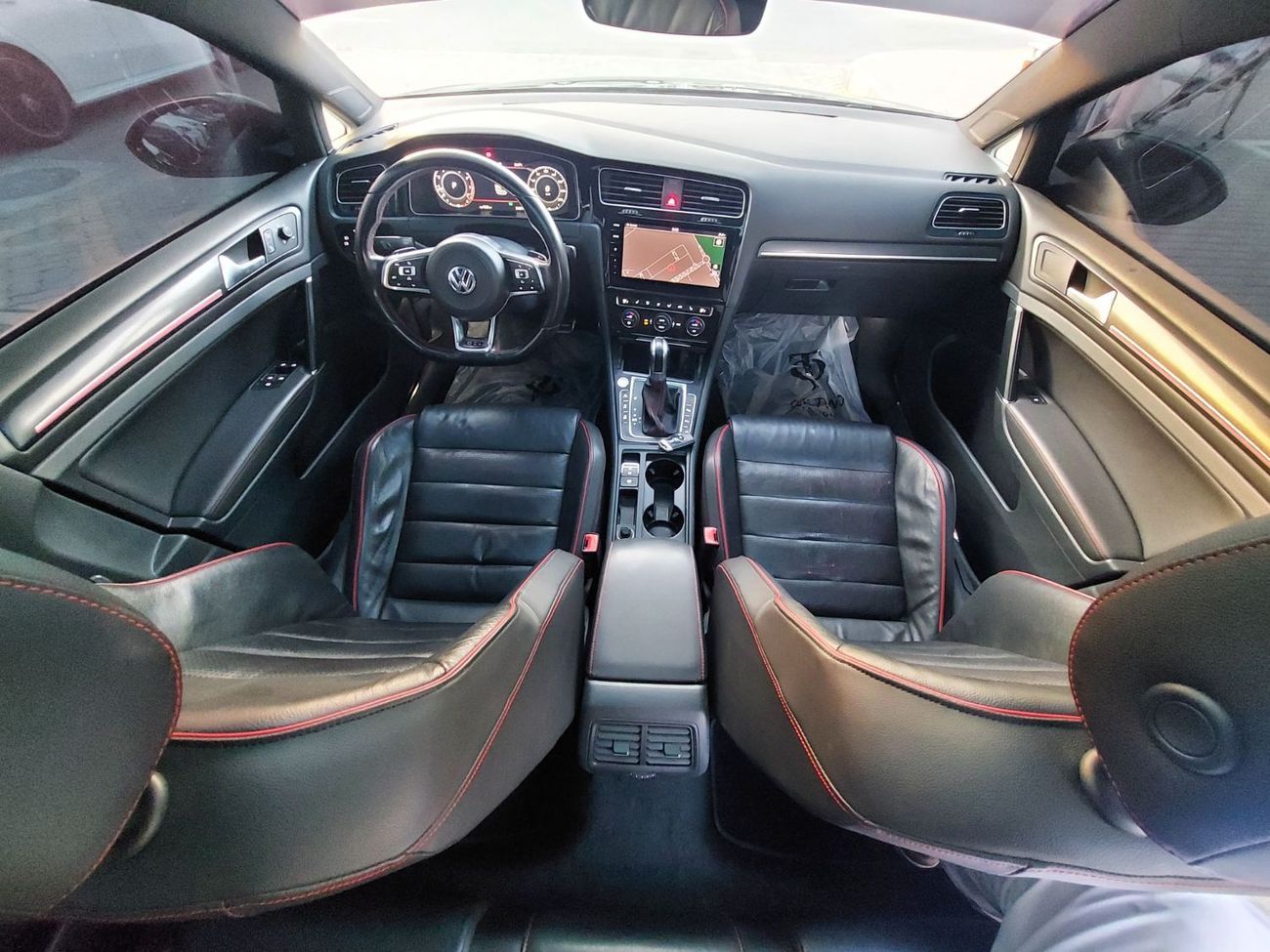 Volkswagen Golf GTI 2.0L