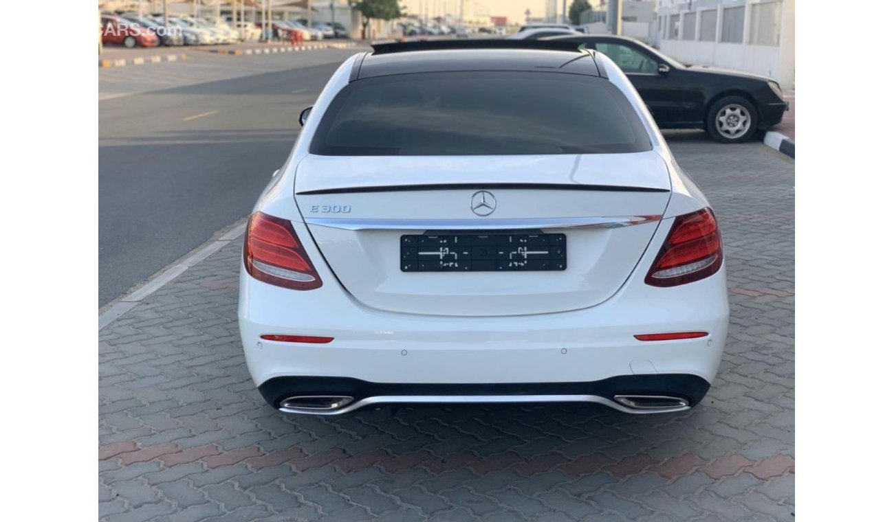 Mercedes-Benz E300 E300 2017 FULL OPTIONS