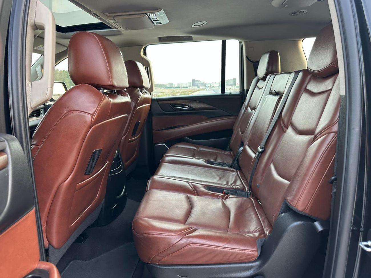 كاديلاك إسكالاد Premium Luxury 6.2L AWD