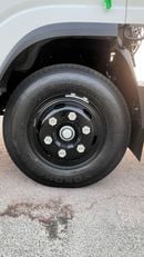 Isuzu NPR Isuzu71 Npr Short Chassis