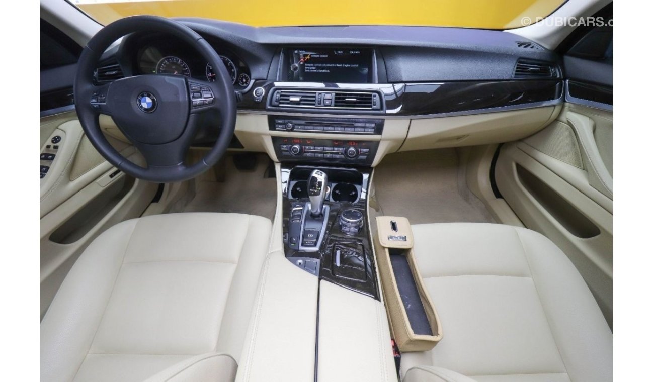بي أم دبليو 520 BMW 520i 2015 GCC under Warranty with Flexible Down-Payment
