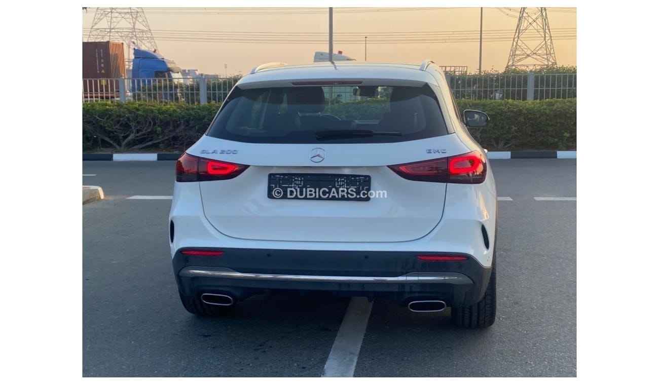 Mercedes-Benz GLA 200 Premium