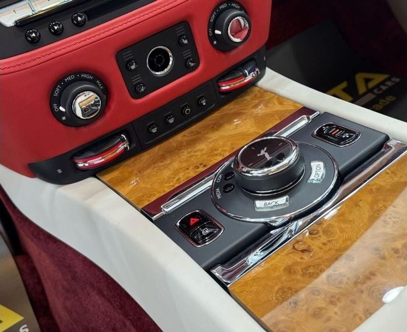 Rolls-Royce Wraith 2019 Rolls Royce Wraith, Warranty, Full Service History, Excellent Condition, GCC