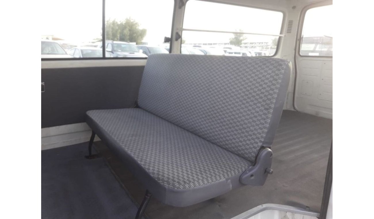 تويوتا هاياس Hiace RIGHT HAND DRIVE  (Stock no PM 732 )