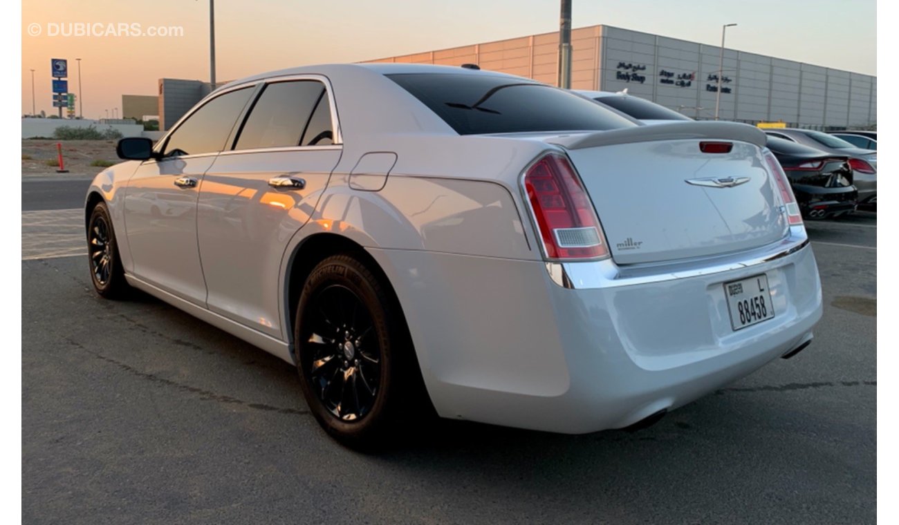 Used Chrysler 300C 2015 Chrysler C300 Full Option Specifications