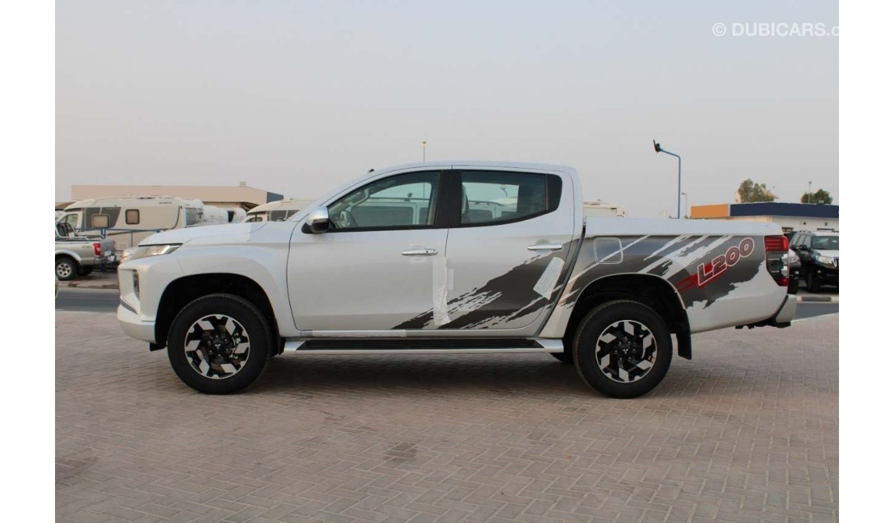 Mitsubishi L200 Sporetro 2.4L Diesel Double Cab 4WD High Auto ( Only For Export Outside GCC Countries)