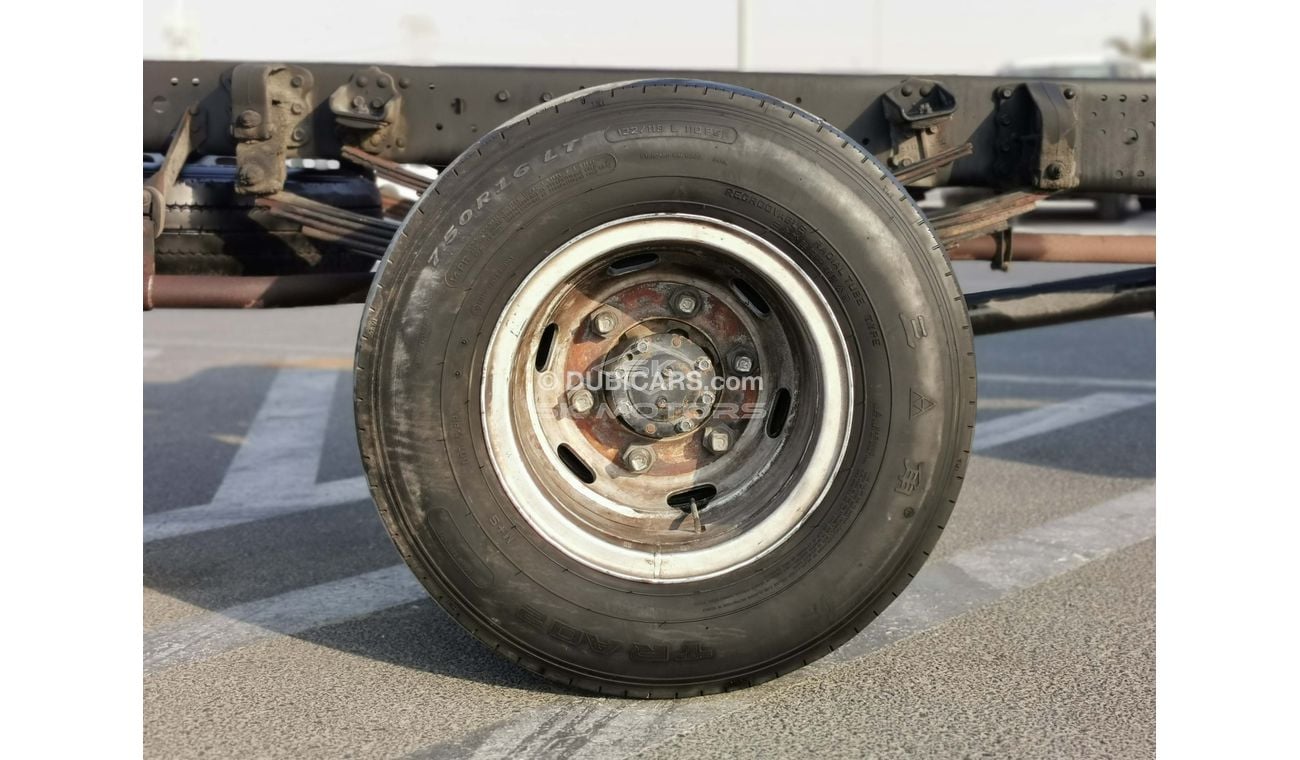 Mitsubishi Fuso Canter 4.2L, Diesel, Manual Grear Box, Front A/C, Dual Battery (LOT # 6452)