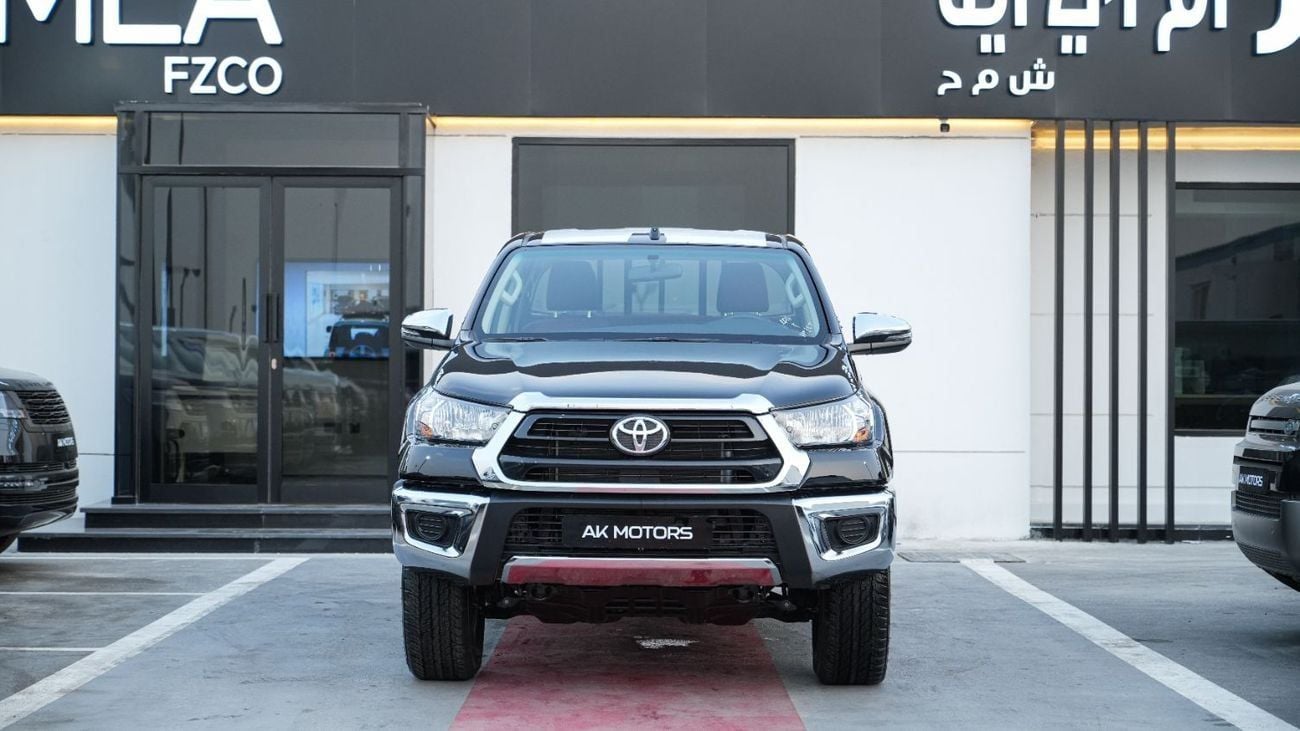 تويوتا هيلوكس GLX 2.7L Double Cab Utility 4WD A/T 2025MY EXPORT PRICE