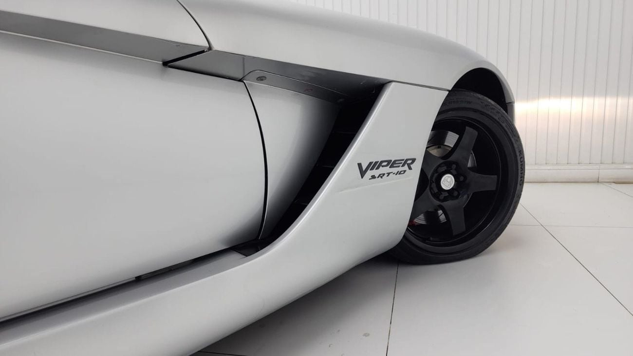 Dodge Viper SRT10