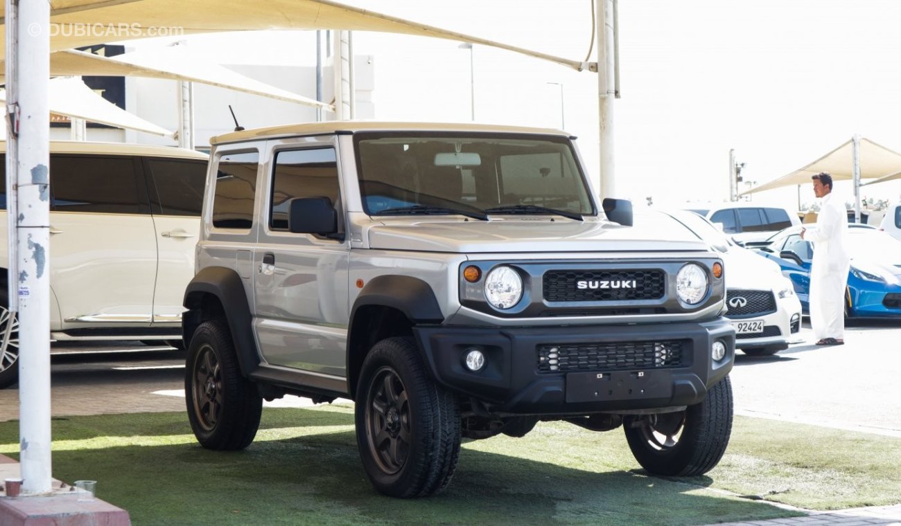Used Suzuki Jimny 2019 for sale in Sharjah - 478108