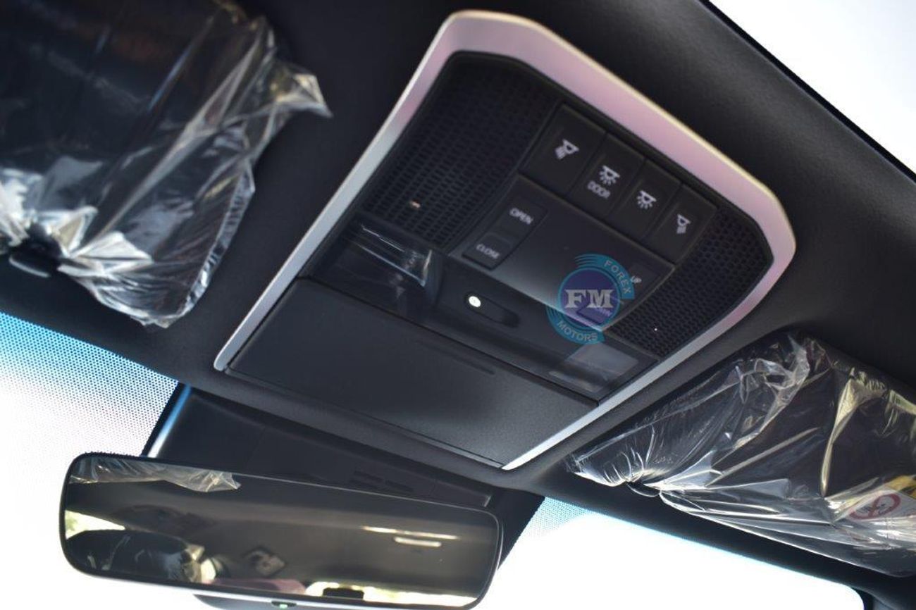 تويوتا لاند كروزر 300 VXR+ V6 3.3L Twin Turbo Diesel 7 Seat Automatic