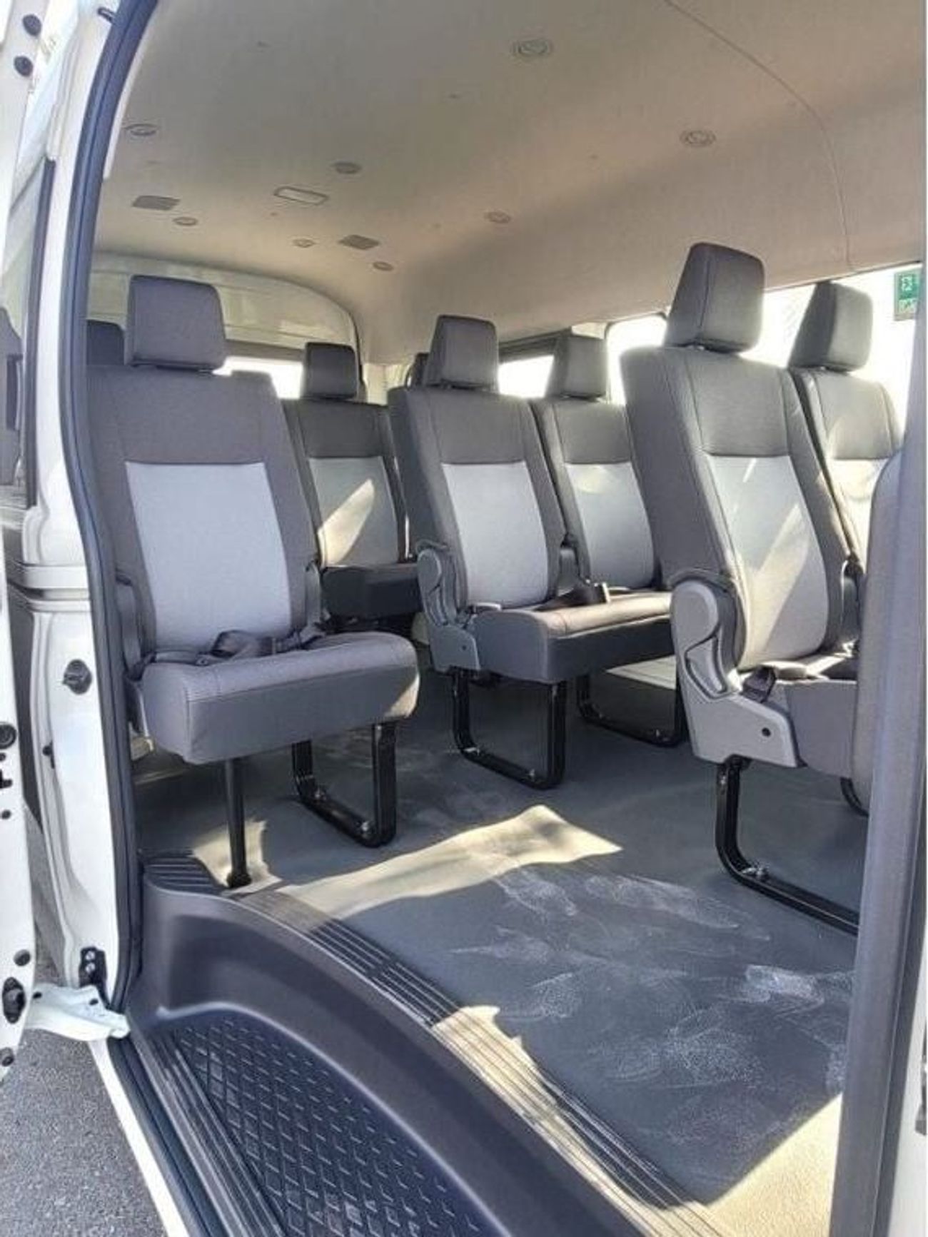 Toyota Hiace GL