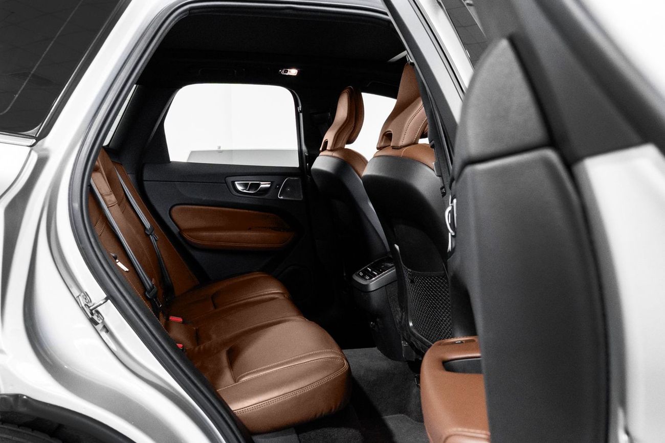 فولفو XC 60 T5 Inscription 2.0L