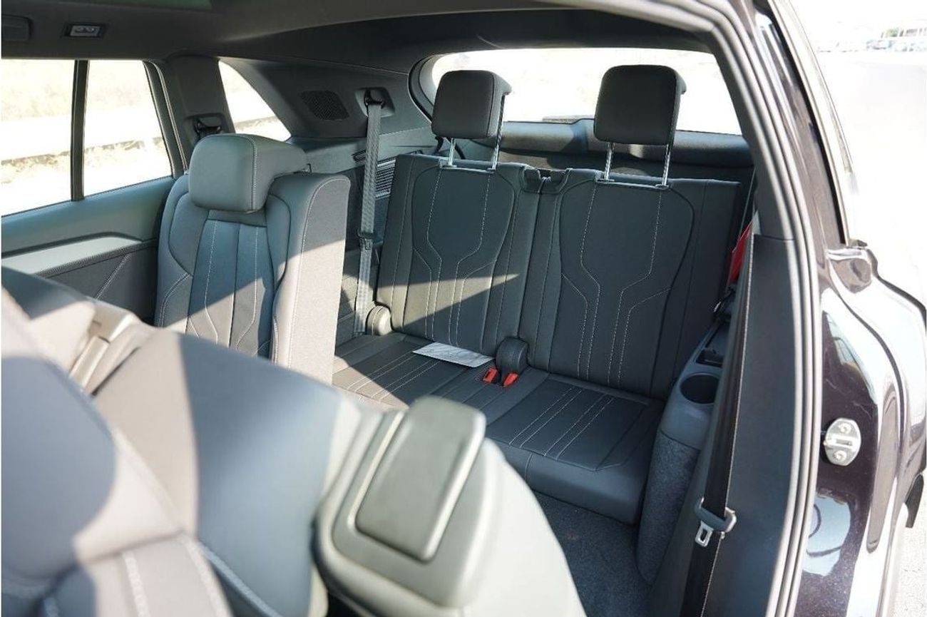 Audi Q5 2024 AUDI Q5 40 e-tron RWD 7-Seaters  0Km