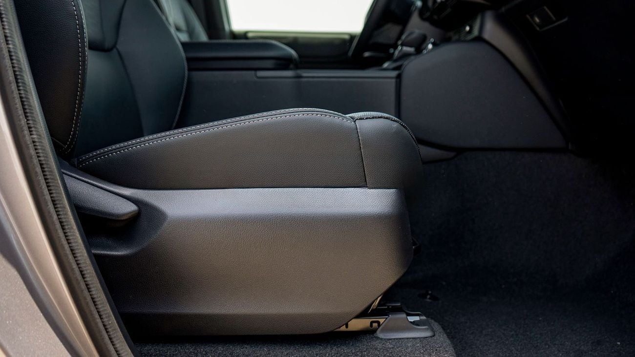 Toyota Prado prado first edition 2.4L  petrol MY2025