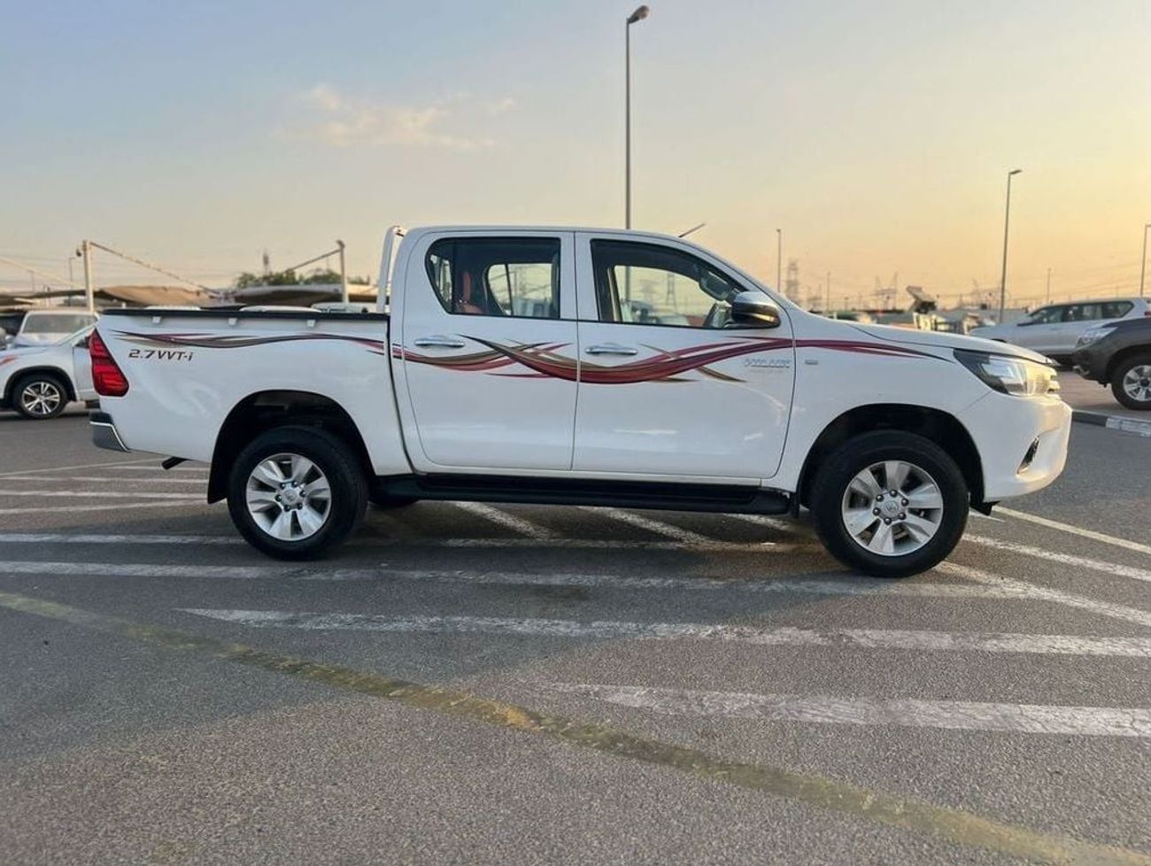 Toyota Hilux 2021 TOYOTA HILUX 2.7L - 4X4 - 4Wheel Drive - Accident Free - Clean Car - with Good Condition
