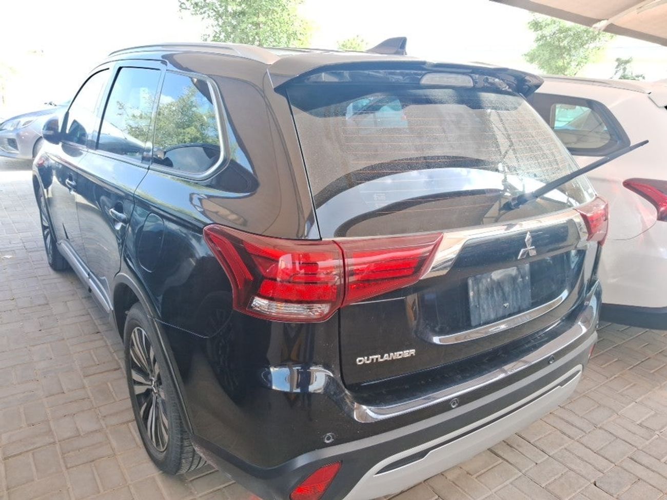 ميتسوبيشي آوتلاندر GLX MID 2.4 | بدون دفعة مقدمة | اختبار القيادة في المنزل