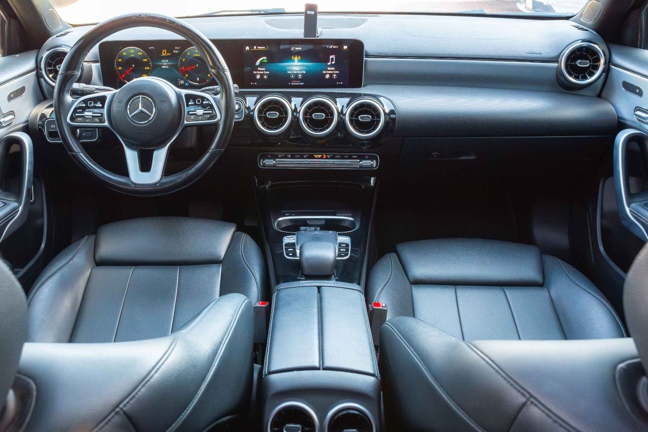 Mercedes Benz A220 STD (NON GCC) Mercedes A220 2019 (Black) 90,261 KM