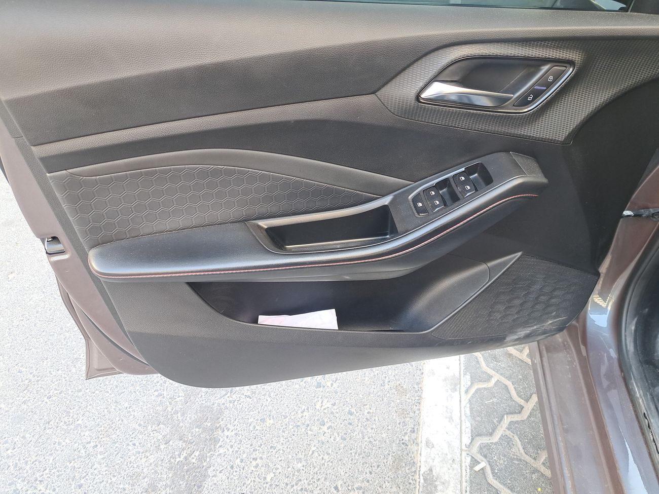 MG GT STD 1.5 | Zero Down Payment | Home Test Drive