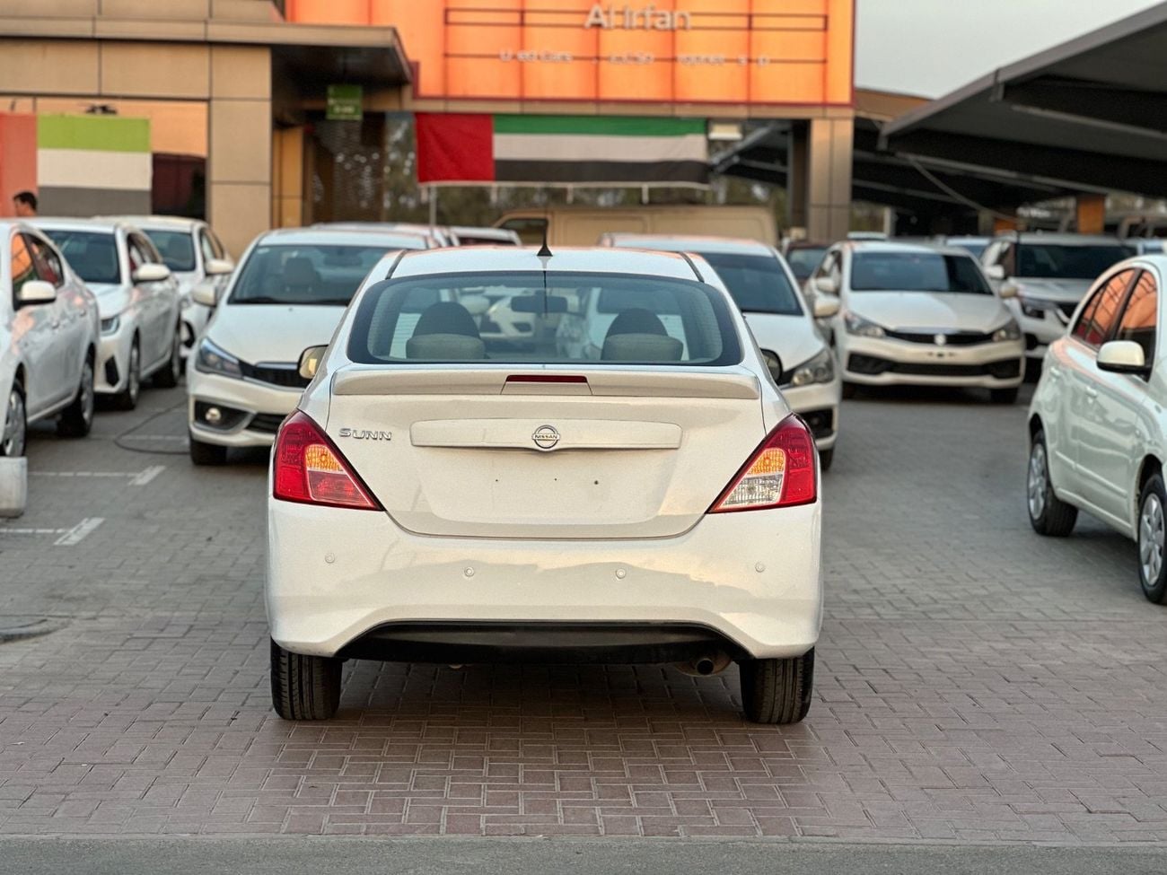 Nissan Sunny SV