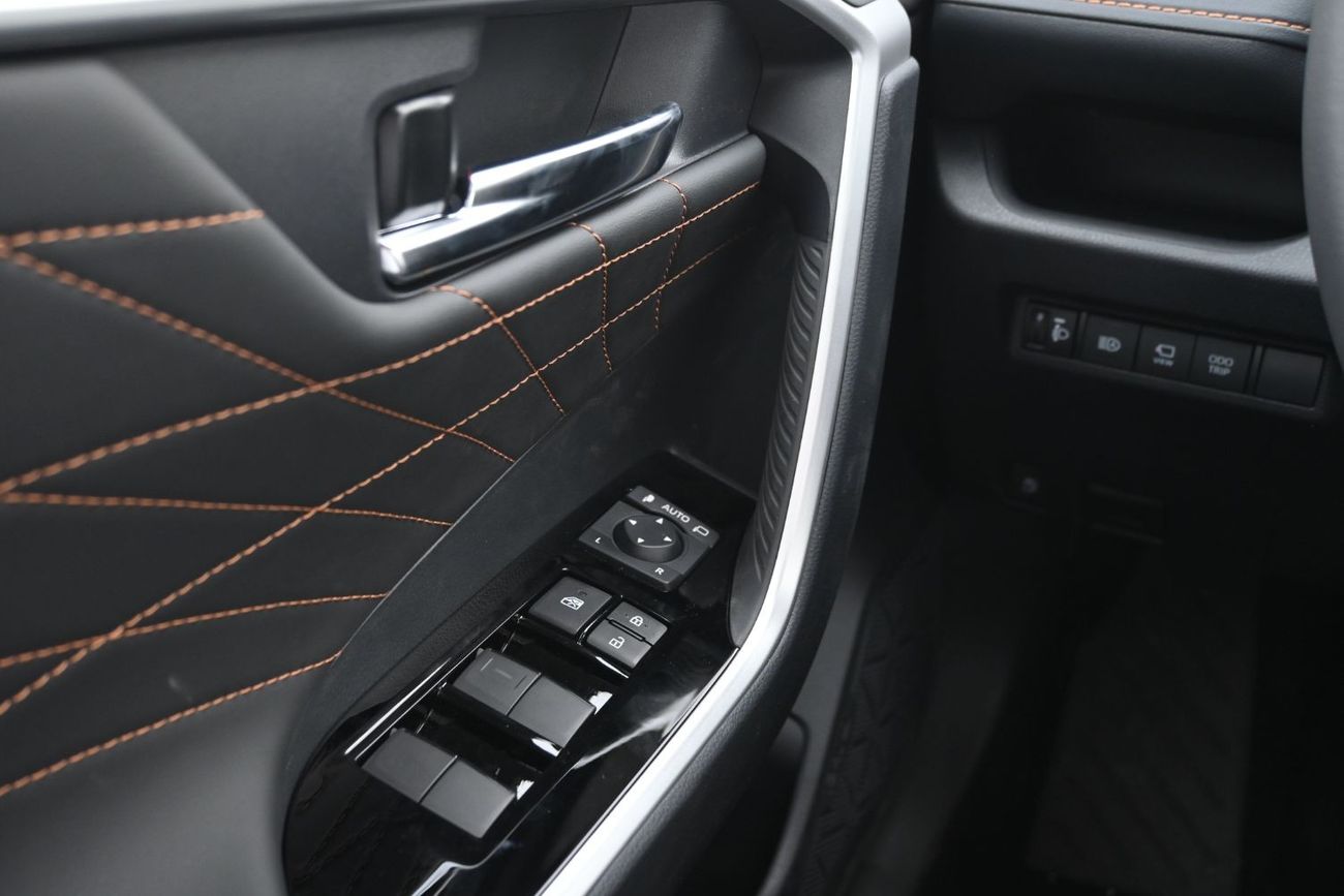 تويوتا راف ٤ Toyota RAV4 2.5L Hybrid, AWD, CUV 5Doors