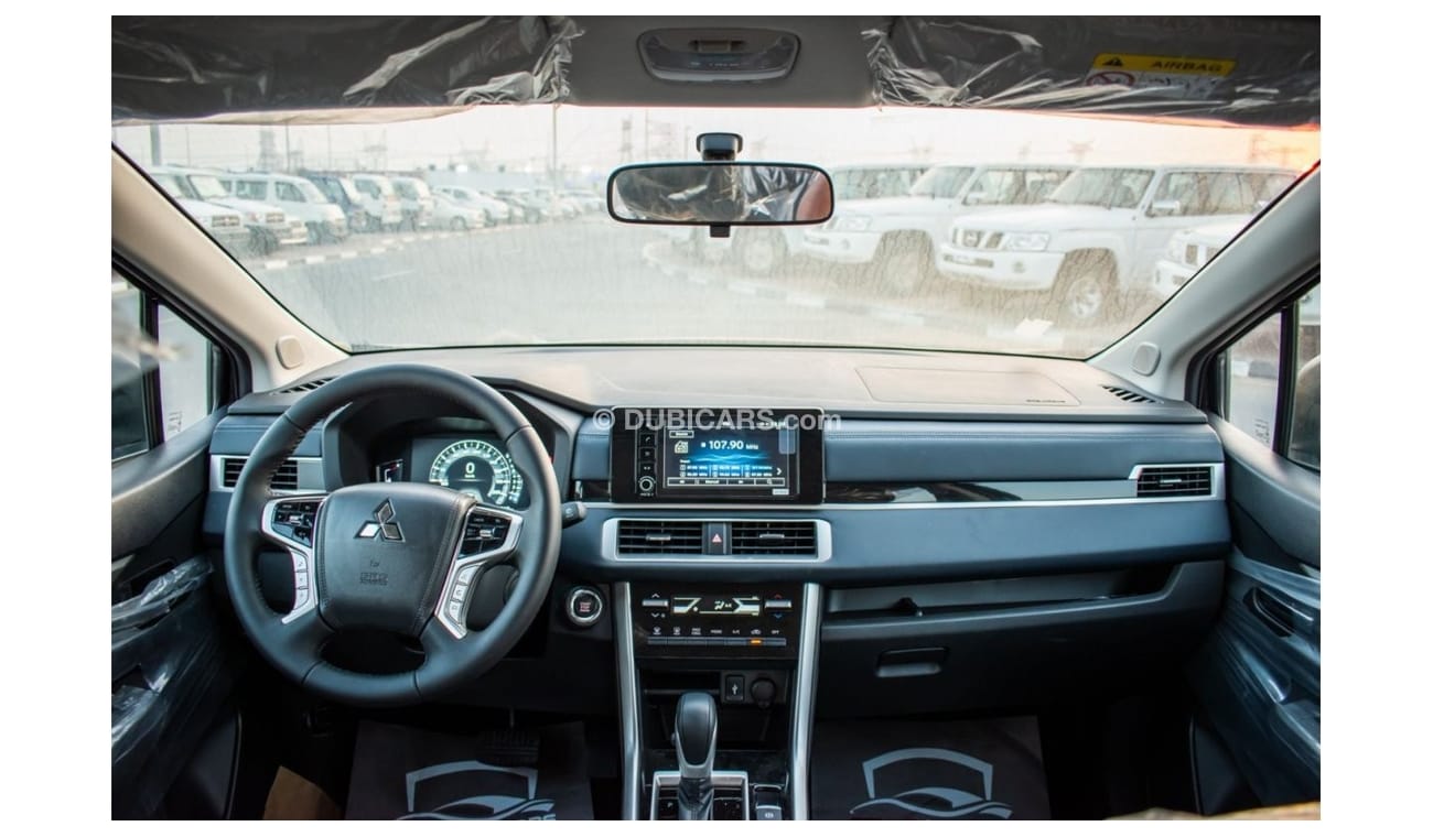 Mitsubishi Xpander Xpander Cross