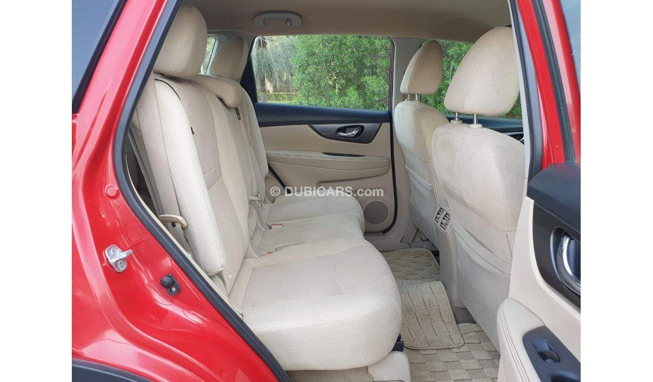 Nissan XTrail Nissan X-Trail GCC 2015 // 4X4 // Perfect condition // Accident Free