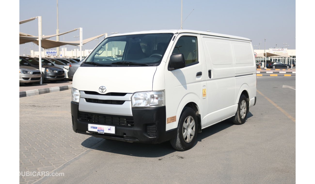 تويوتا هاياس DIESEL DELIVERY VAN WITH GCC SPECS 2015