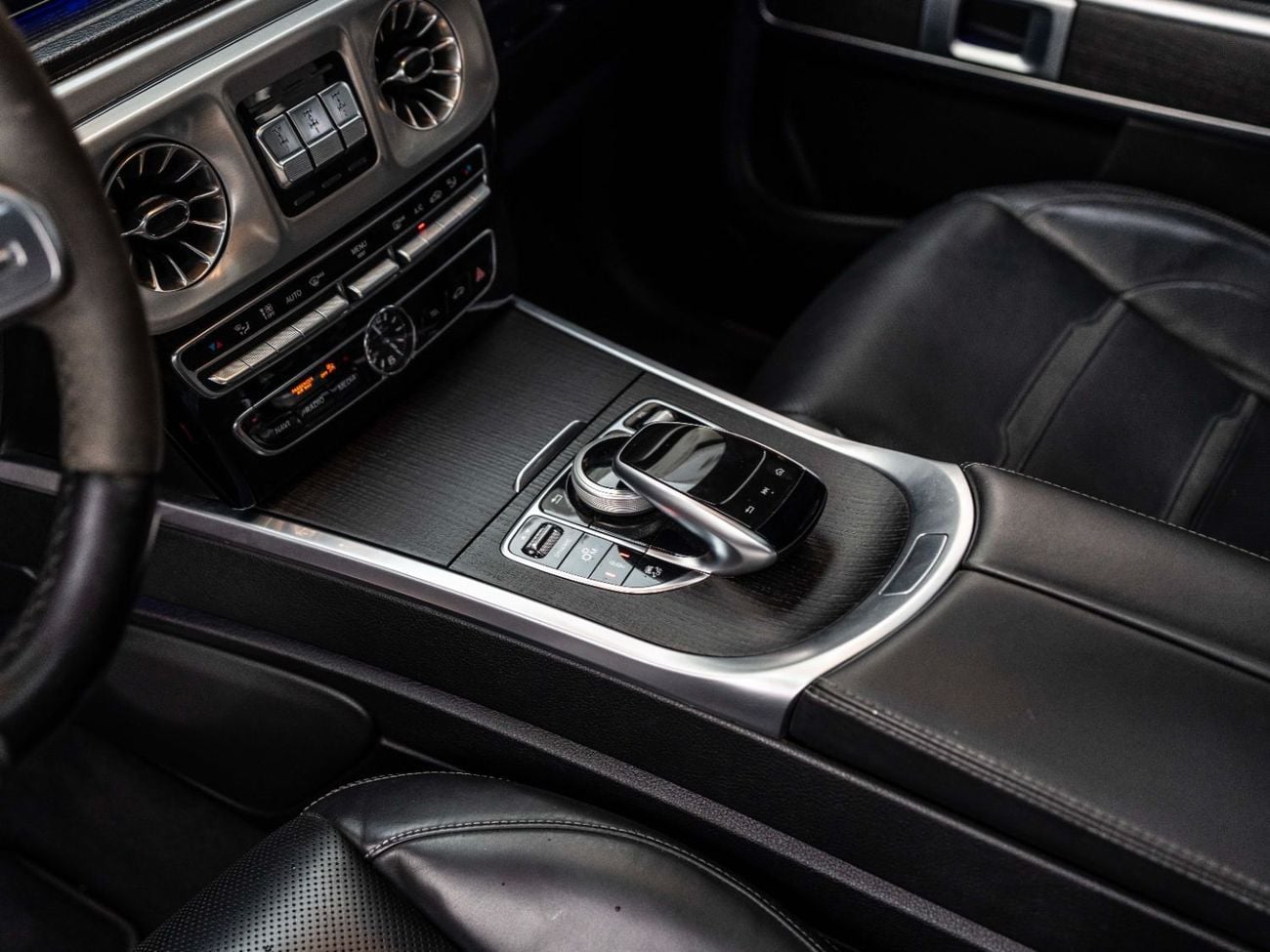 Mercedes-Benz G 63 AMG Std 4.0L