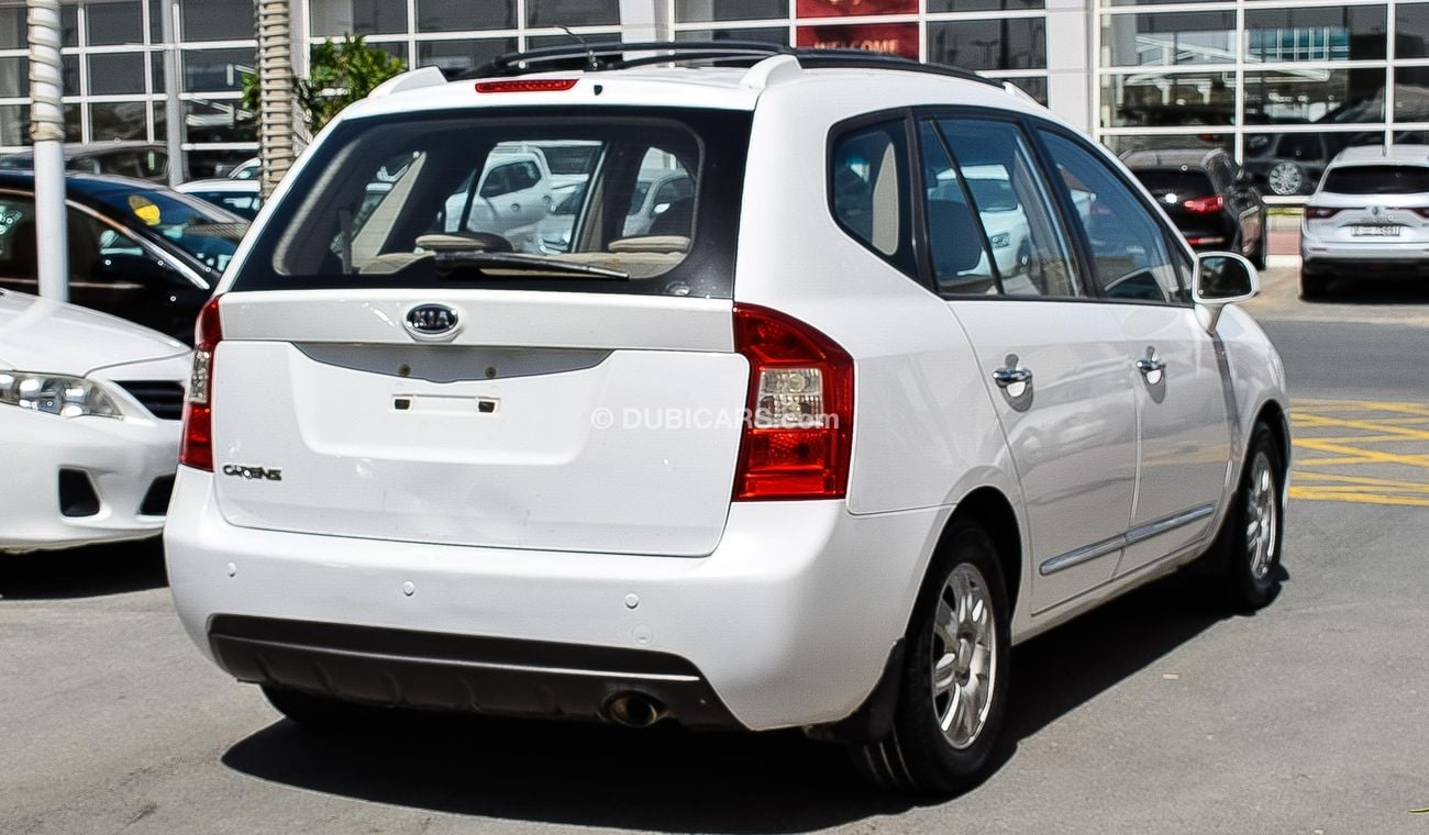 Kia Carens