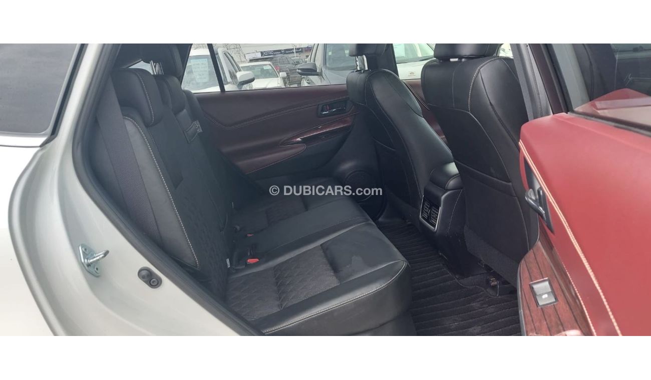 Toyota Harrier 2.0CC, Petrol, Parking Sensors, Leather seats [Right Hand Drive] Premium Condition {JAPAN Import}