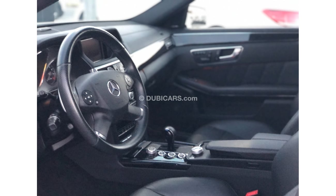Mercedes-Benz E 63 AMG MERCEDES BENZ E63 AMG MODEL 2011 FACE CHANGE 2016  JAPAN  CAR PERFECT CONDITION FULL OPTION PANORAMI
