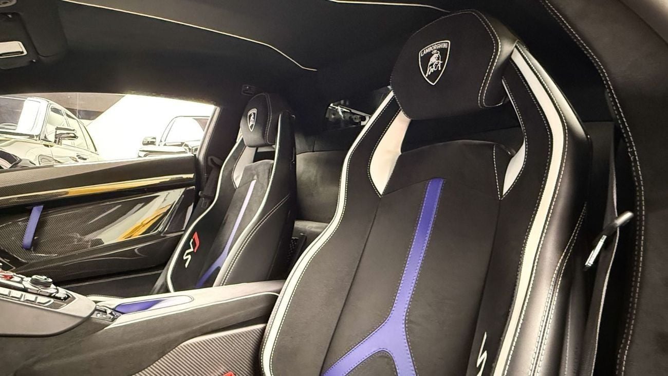 Lamborghini Aventador SVJ 6.5L V12 - Lamborghini Aventador - 1 of 900 worldwide - Naturally Aspirated V12
